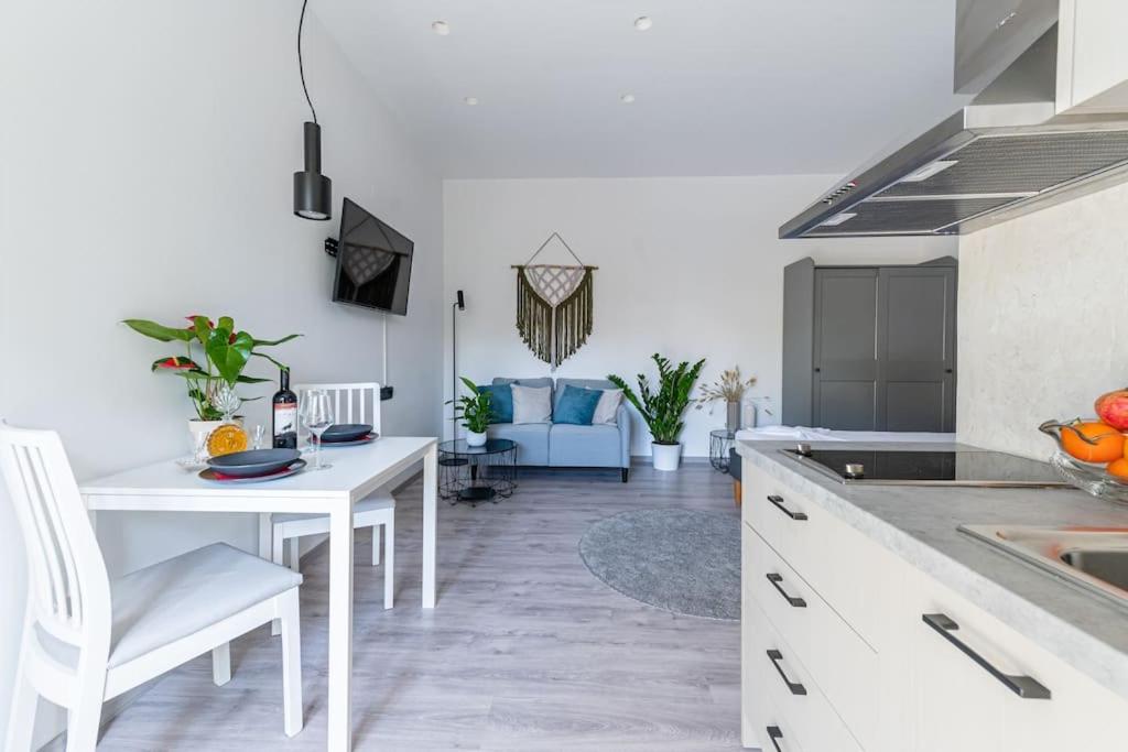 Elegant Fully Equipped Apartment Near City Centre Héraklion Extérieur photo